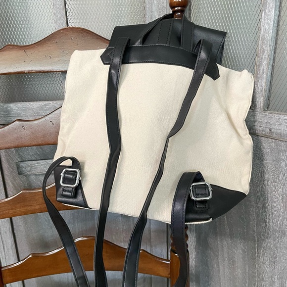 NWOT Deux Lux Canvas Backpack Bag - Picture 3 of 10